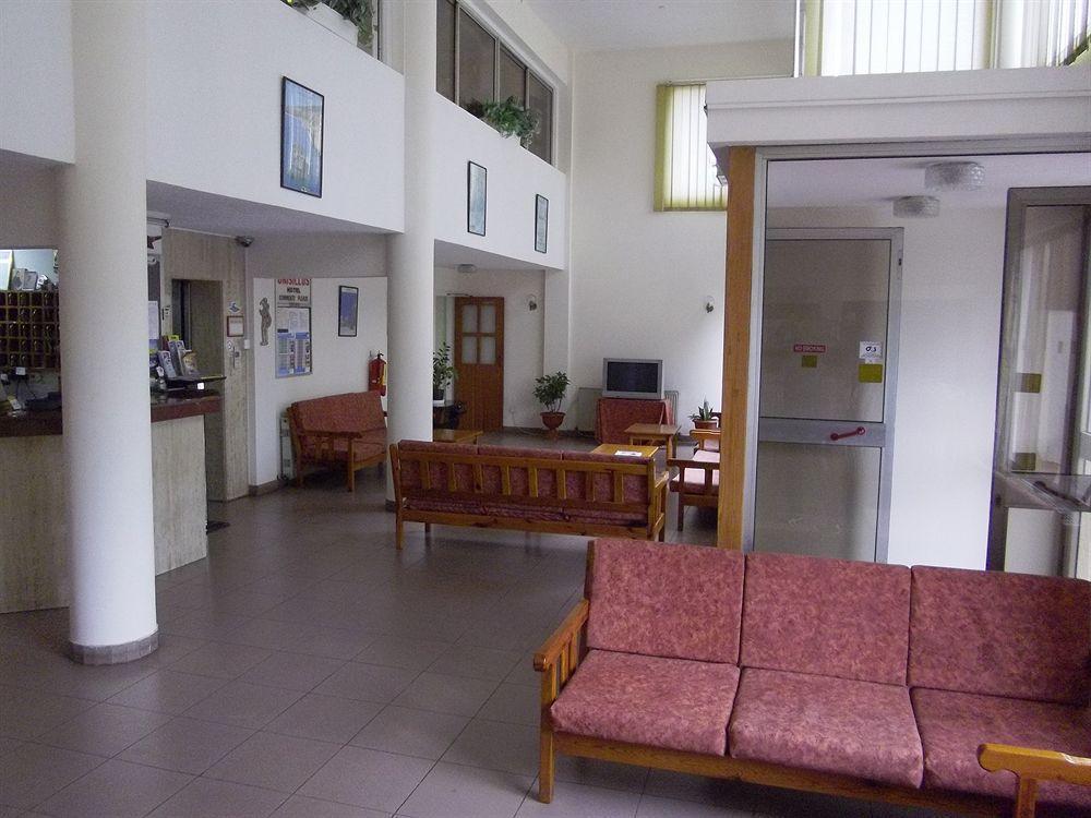 Onisillos Hotel Larnaca Buitenkant foto